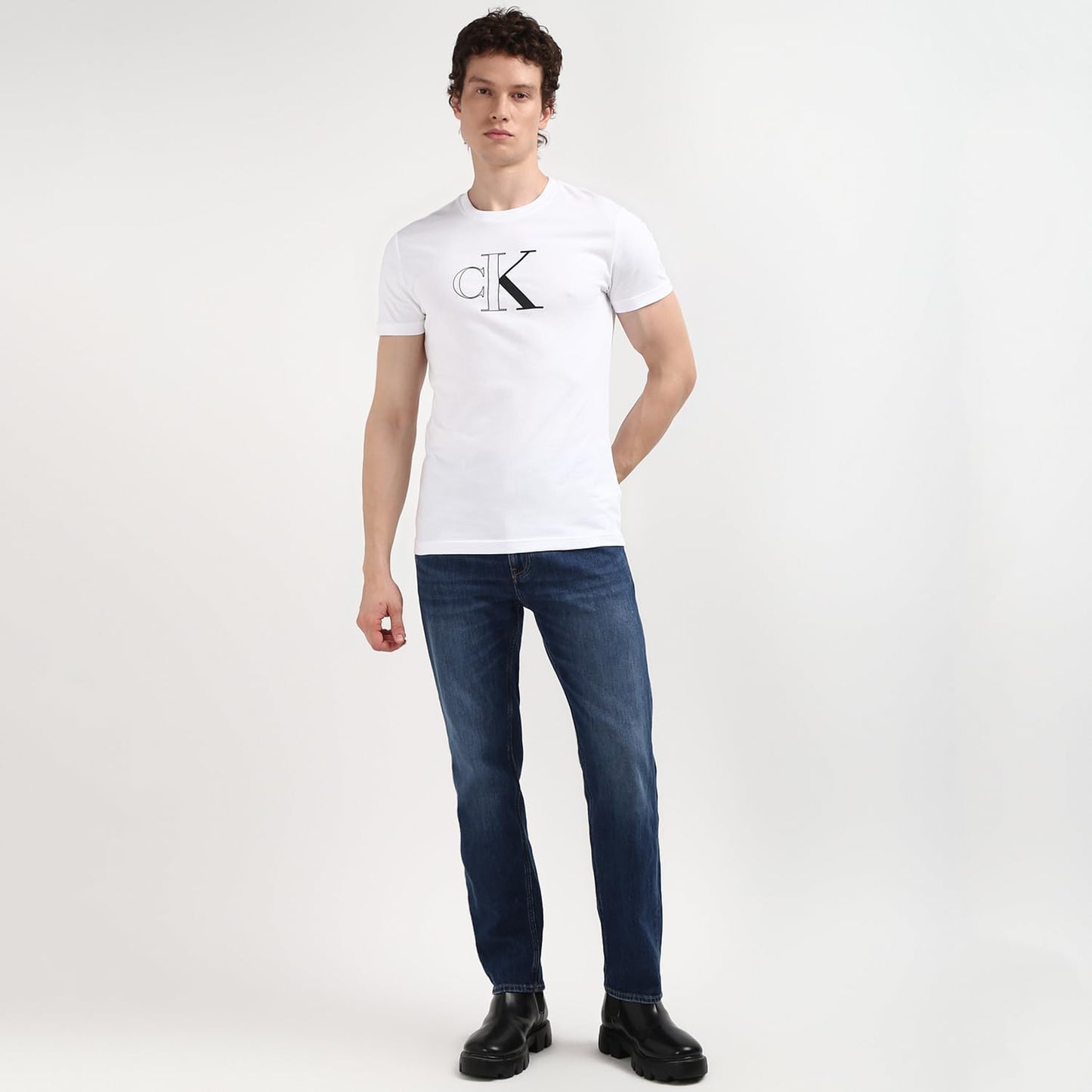 Calvin Klein Jeans Men's Outline Monologo Short Sleeve Round Neck T-Shirt