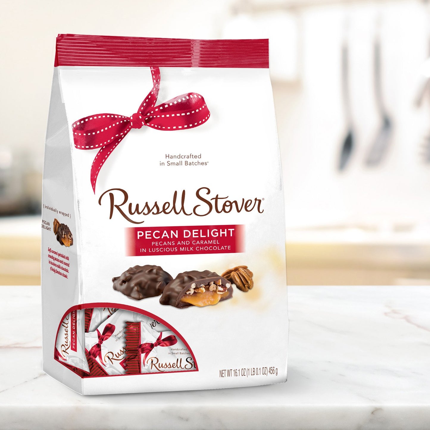 Russell Stover Pecan Delight Gusset Bag 16.10 Ounce Russel Stover Milk Chocolate Covered Candy Pack, Crunchy Pecans and Buttery Caramel Covered In Sweet Milk Chocolate Candy, Individually Wrapped