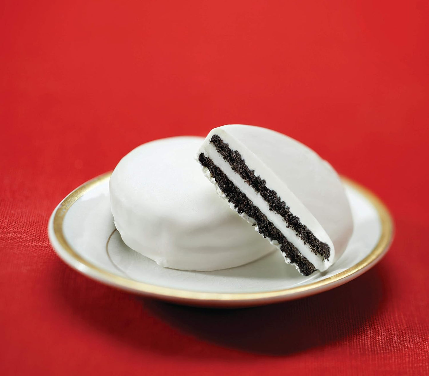 White Fudge Covered OREO Sandwich Cookies, Holiday Edition, 1 - 8.5 oz Pack